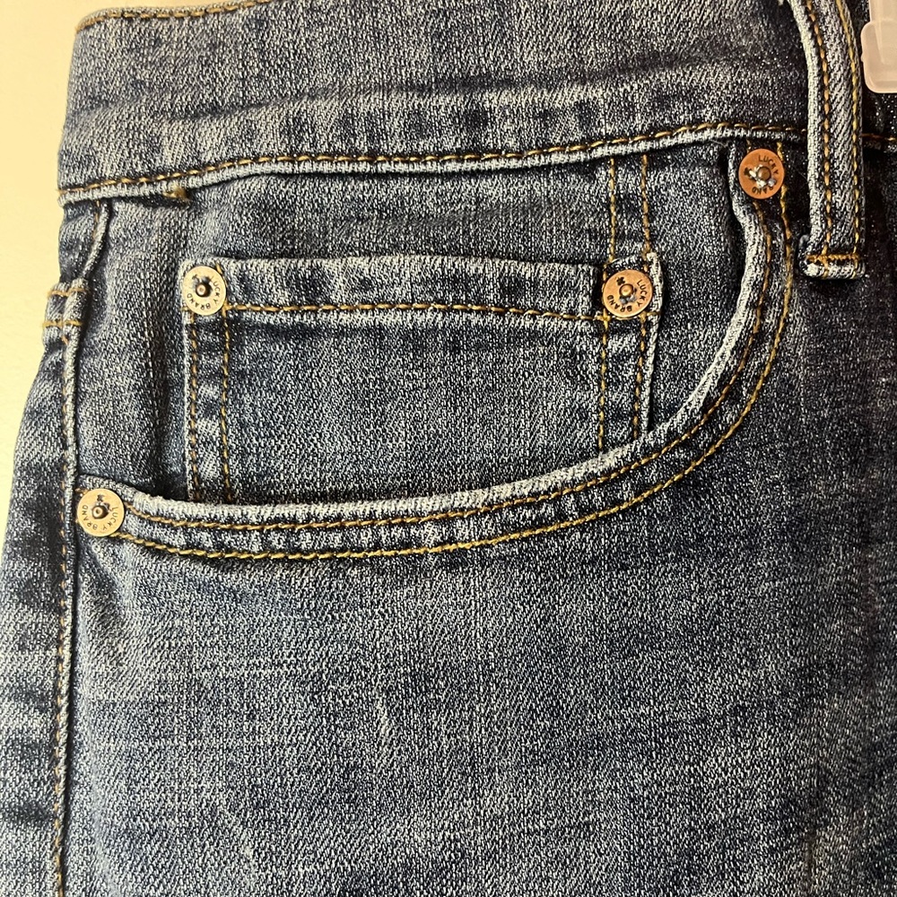 Men’s Lucky Brand 221 Straight Jeans 40x32 (Measured 42x31) Dark Wash - Picture 4 of 10